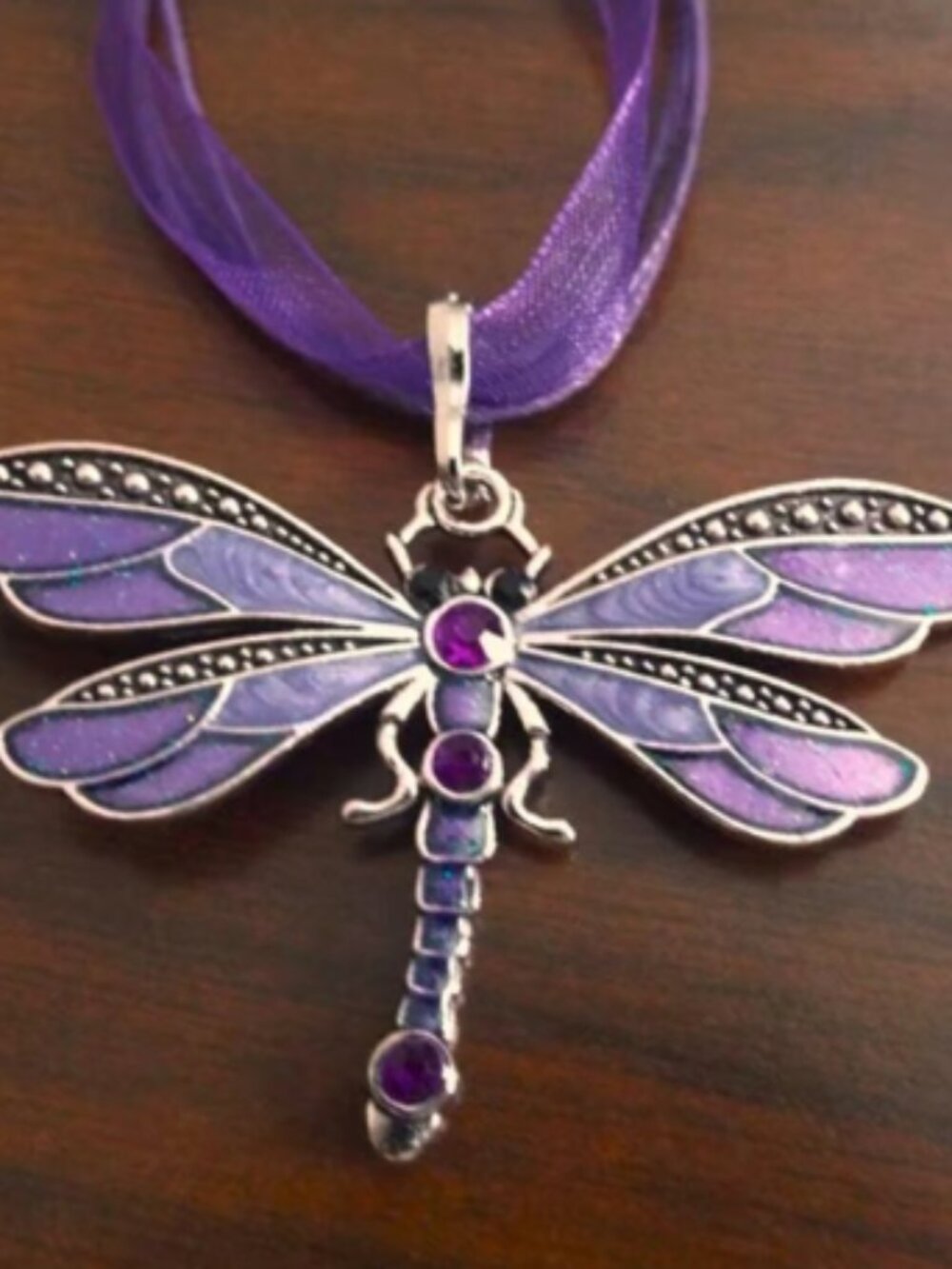 Shades of purple dragonfly pendant necklace on a purple ribbon cord NIB